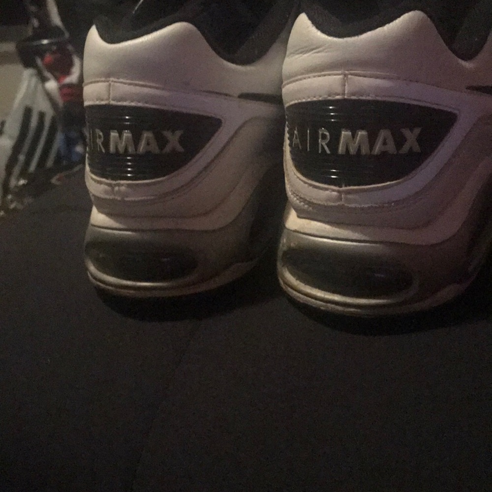 Air max Navigate‼️ - Picture 3 of 4